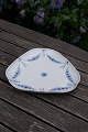 Empire Danish B&G porcelain, Triangular dishes No 
40