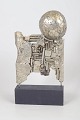 Åke Lagerberg, "Negativ förvandling" skulptur i metal.