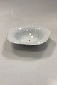 Danam Antik præsenterer: Royal Copenhagen Hvid Konkylie Dyb Morgenmadsskål No. 14173 (604)