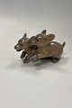 Royal Copenhagen Figur af Gravhunde Hvalpe No. 2120