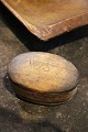 Svensk tidlig 1800 tals håndskåret træ æske til ...