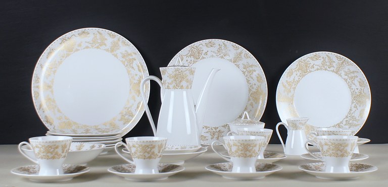 Rosenthal Studio Linie, Bjorn Wiinblad. 6 p. Coffee service with gold decoration.