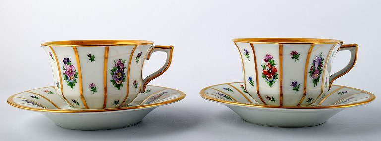 2 Royal Copenhagen. Henriette. Mokkakop # 444/8562.