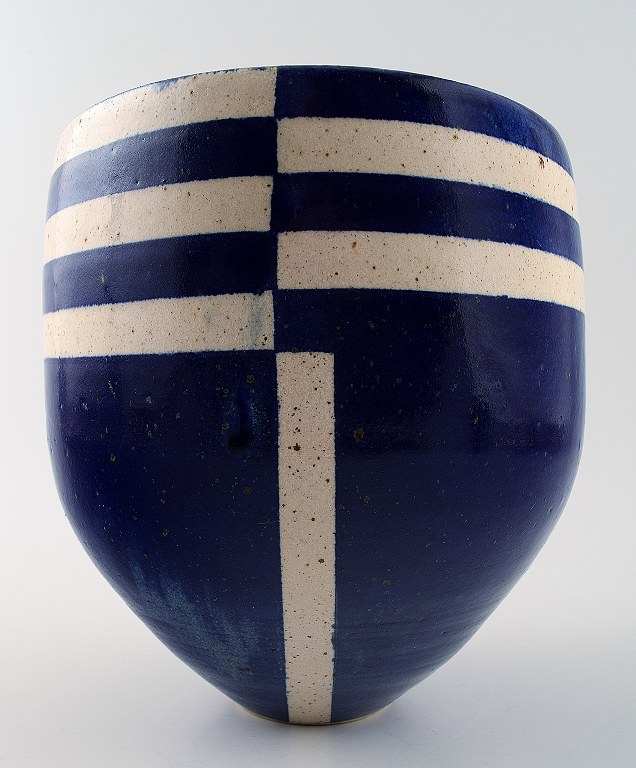 Janus Simmelsgaard, unique pottery vase.