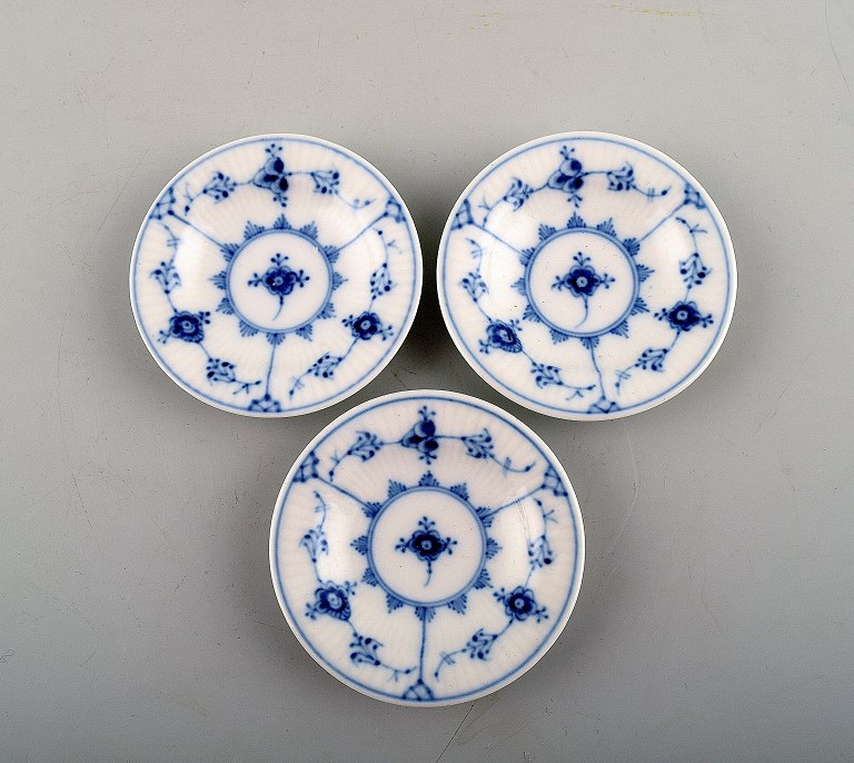 Royal Copenhagen Blue Fluted plain small dishes.Number: 1/7.