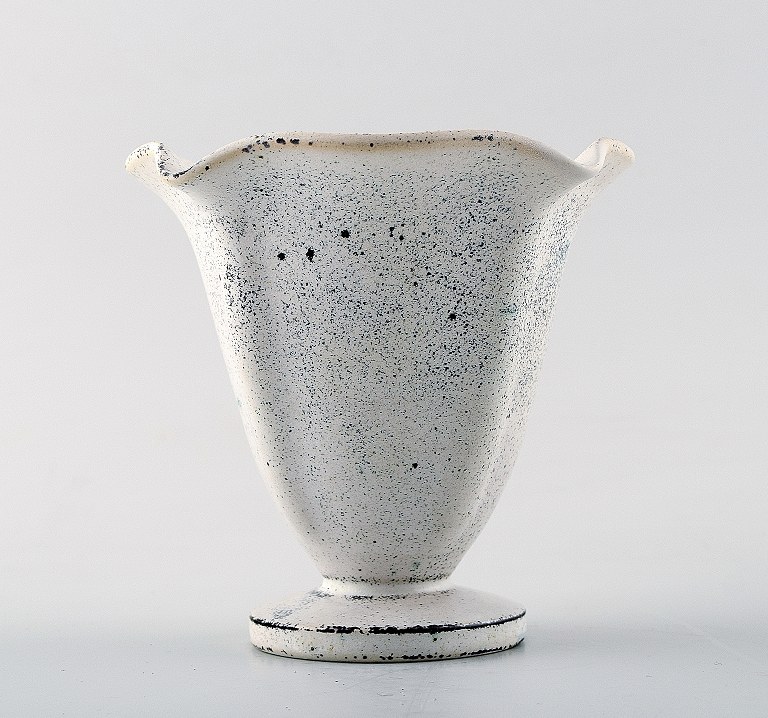 Kähler, HAK, glazed stoneware vase, 1930s.Designed by Svend Hammershoi.