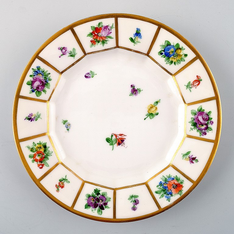 2 stk. Kgl. porcelæn. Royal Copenhagen Henriette.