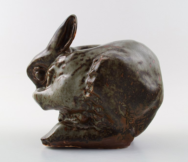 Saxbo rabbit in stoneware by Hugo Liisberg.