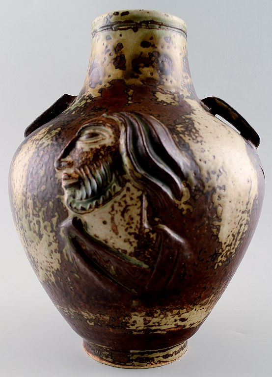 Royal Copenhagen Jais Nielsen keramikvase, sung glasur.
