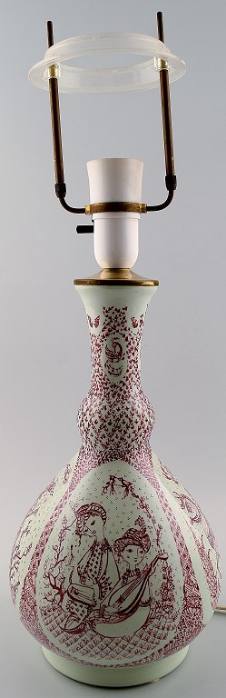 Bjørn Wiinblad, Nymølle bordlampe i fajance med 4 forskellige motiver i rødt.