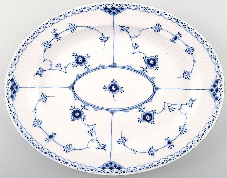 Royal Copenhagen Blue Fluted Half Lace, oval platter.Decoration number 1/532.