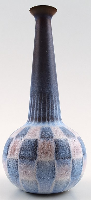 Rörstrand, Gunnar Nylund ceramic vase. Rare model.