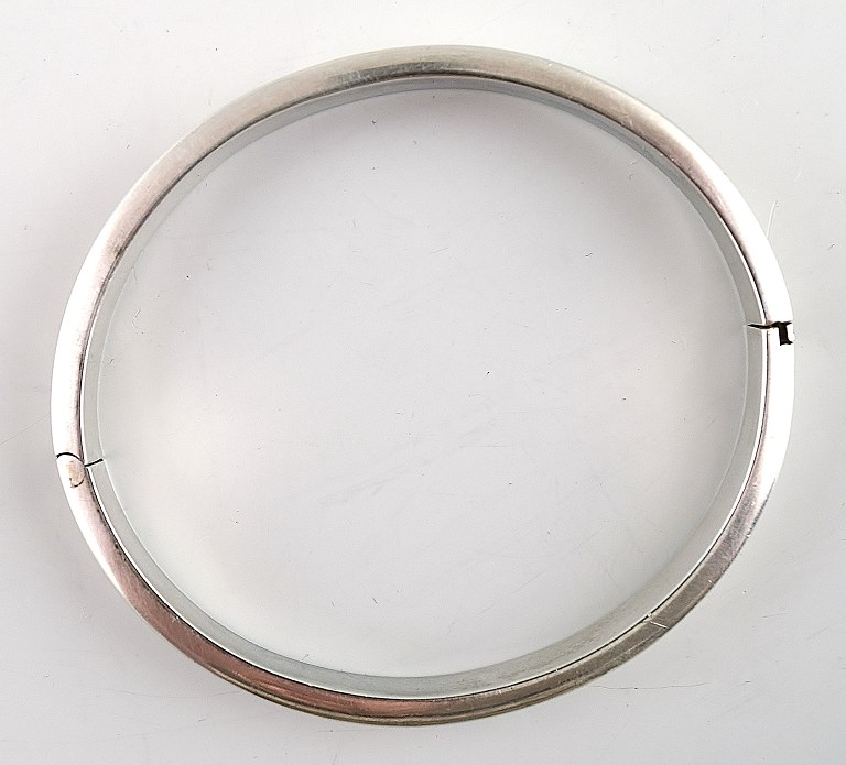Danish design bracelet in modern design.