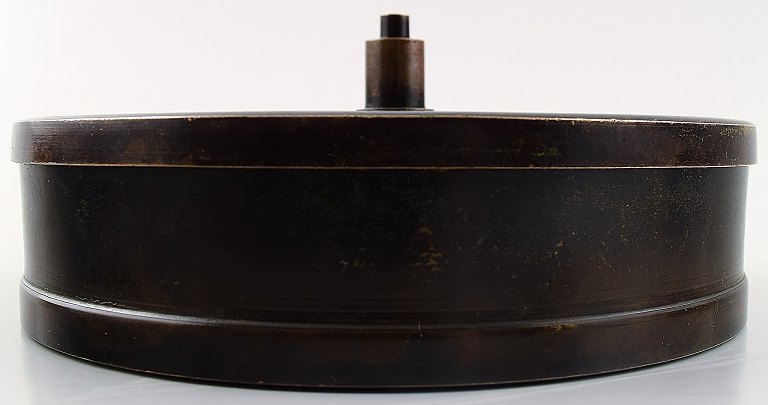 Just Andersen style art deco box in bronze.