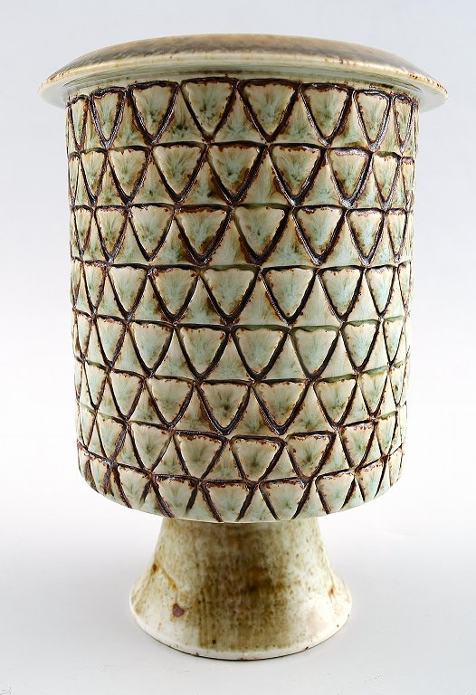 Stig Lindberg (1916-1982), Gustavberg Studio pottery vase.