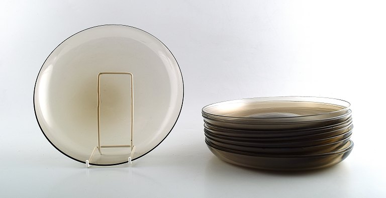 11 dishes in smoke-colored art glass, Josef Frank.Reijmyre / Gullaskruf.