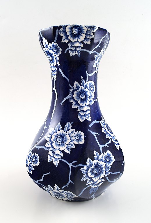 Rörstrand "Nang-King" vase in earthenware decorated with flowers.