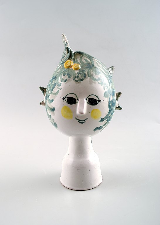 Bjørn Wiinblad 1918-2006: Vase i flerfarvet keramik, signeret i bunden med monogram V 18, 68 (1968) Danmark.