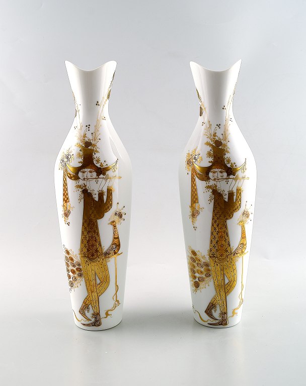 Rosenthal Studio Line quatre couleurs, Bjorn Wiinblad a pair of large porcelain vases, decorated in gold.