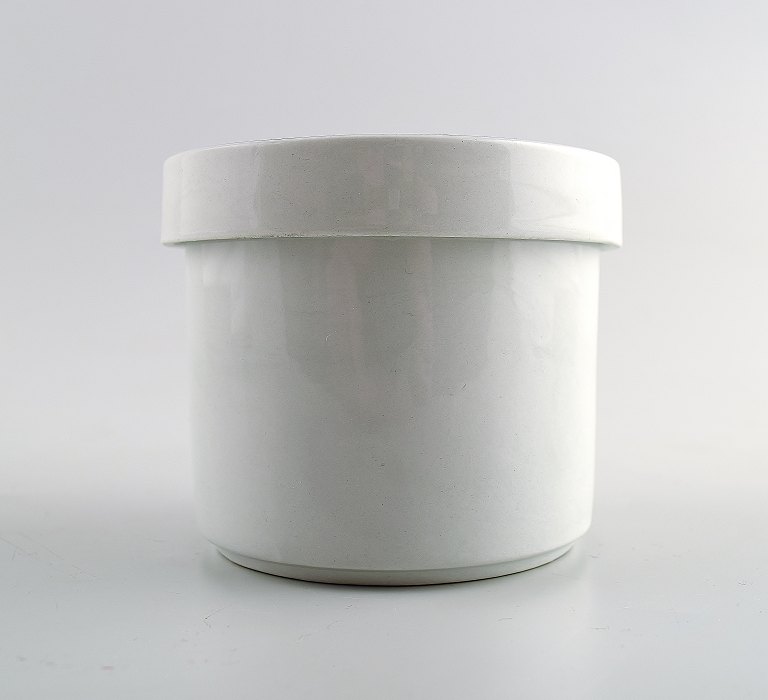 Krukke med låg/marmeladekrukke nr. 3051.Blåkant fajance porcelæn fra Aluminia/Royal Copenhagen.