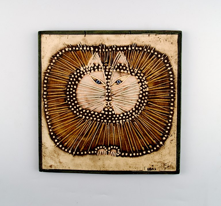 LISA LARSON (1931 -) for Gustavsberg, vægplakette, stentøj, retro. Kat.