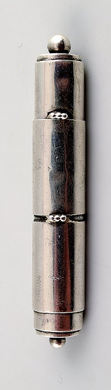 Georg Jensen. Very rare snuff spoon in sterling silver, dessin 242.