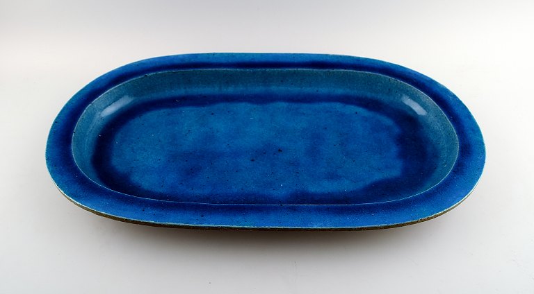 Kähler, Denmark, huge glazed Stoneware platter / tray 1960s.Designed by Nils Kähler. Turquoise glaze.