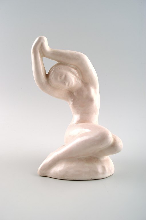 Hjorth (Bornholm, Denmark) glazed stoneware figure, naked woman by Gertrud Kudielka. Danish design.