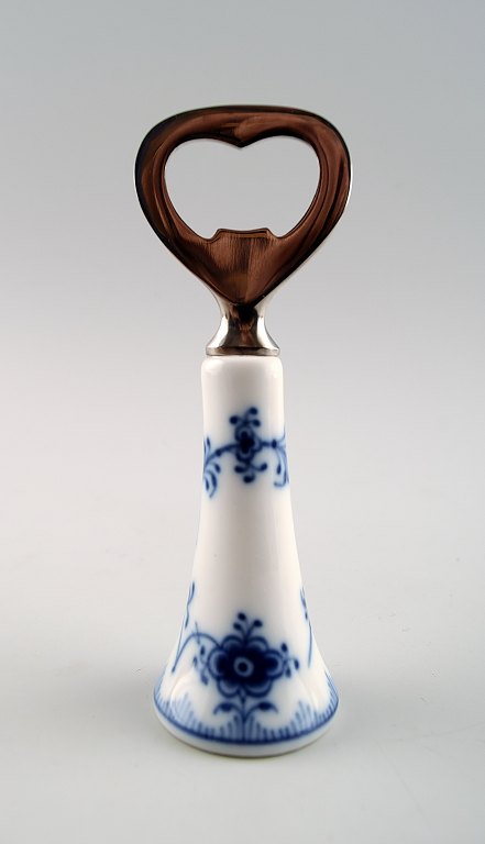 Blue Fluted Plain, Opener Royal Copenhagen Blue Fluted Plain, Opener in original packaging.Decoration number 1/2309.