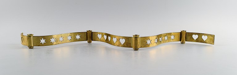 Svenskt Tenn. Messing lysestage til 4 lys med hjerter.