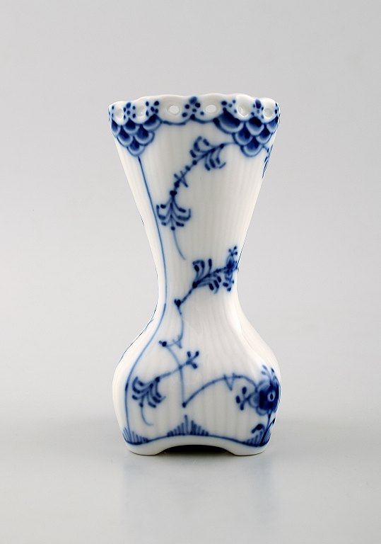 Royal Copenhagen Blue Fluted full lace vase.Number: 1/1162.