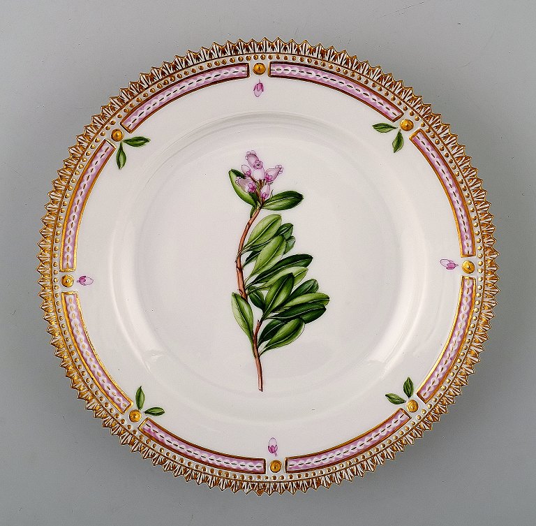 Royal Copenhagen Flora Danica Dessert Plate # 20/3551.