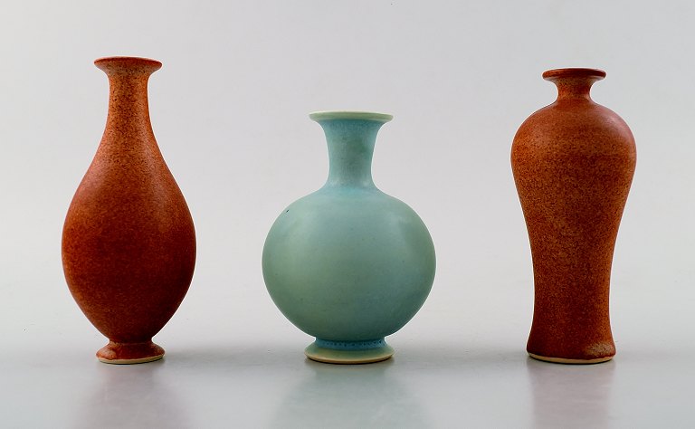 3 unique miniature ceramic vases by Per Liljegren.