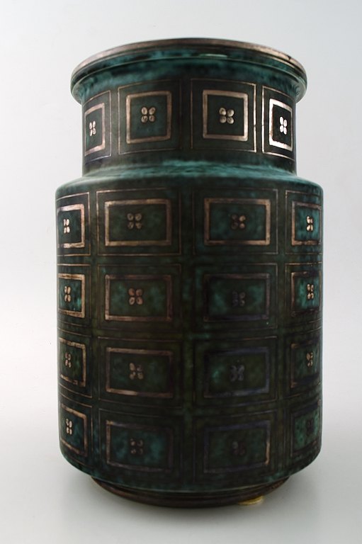 Wilhelm Kåge/Kage, Gustavsberg, Argenta Art deco vase.