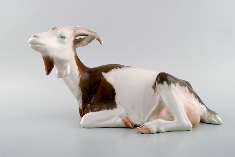 Royal Copenhagen goat number 466.