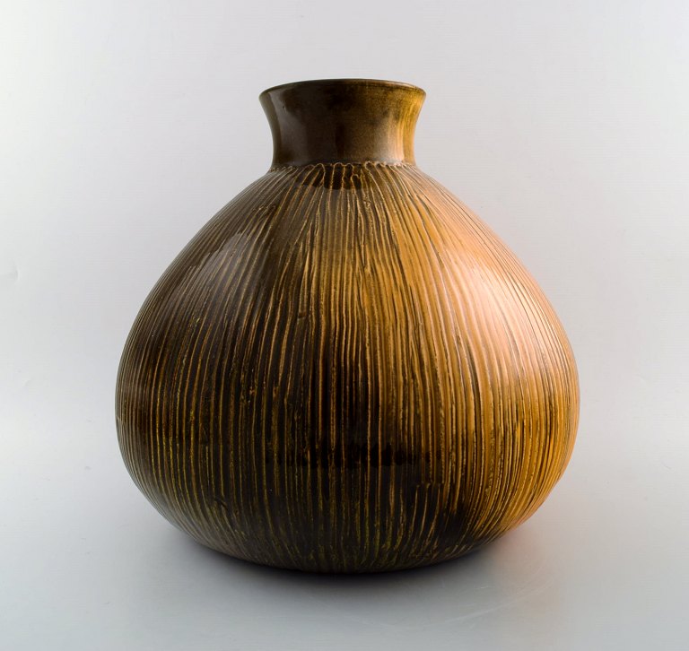 Large Kähler, Denmark, Svend Hammershøi/Hammershoi, glazed floor vase in stoneware.
