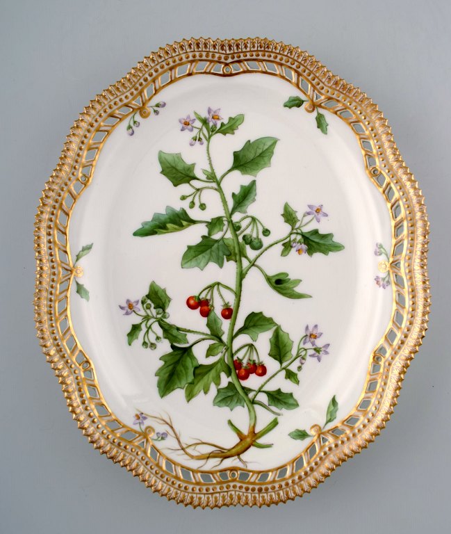 Royal Copenhagen flora danica gennembrudt fad #20/3537. 