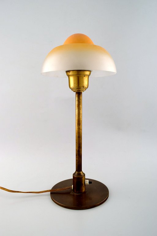 Fog & Mørup: Table lamp in brass, "Fried egg" screens in glass.