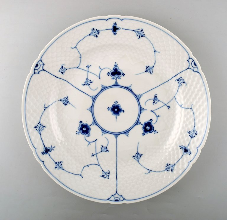 Bing & Grøndahl Musselmalet stort rundt fad. 