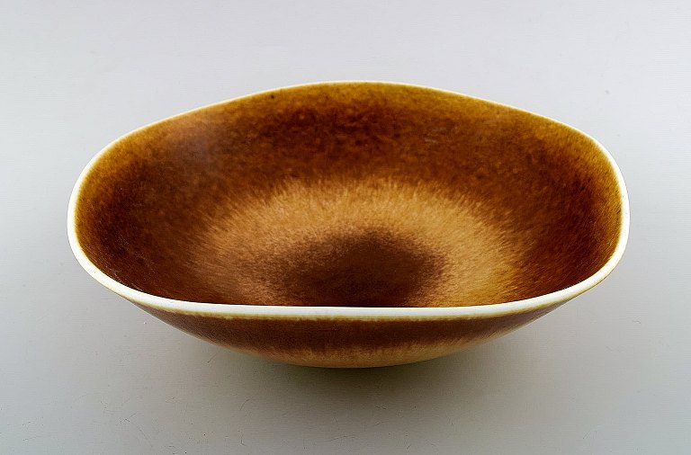 Berndt Friberg Studio large ceramic bowl. Modern Swedish design. Unique, handmade.