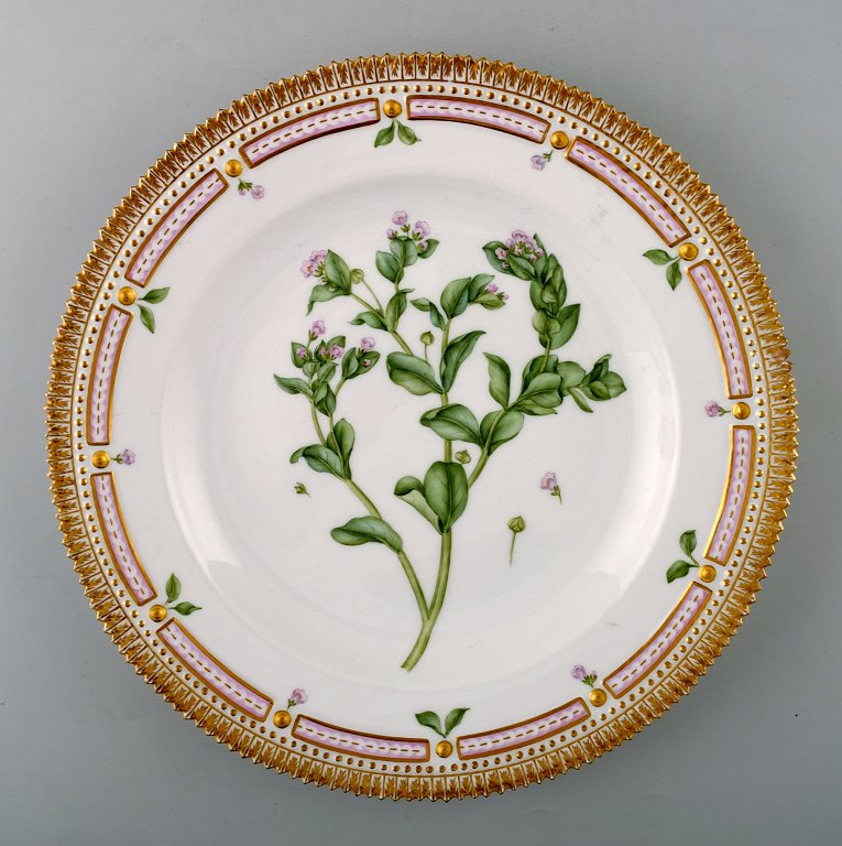 Royal Copenhagen flora danica middagstallerken #20/3549.  