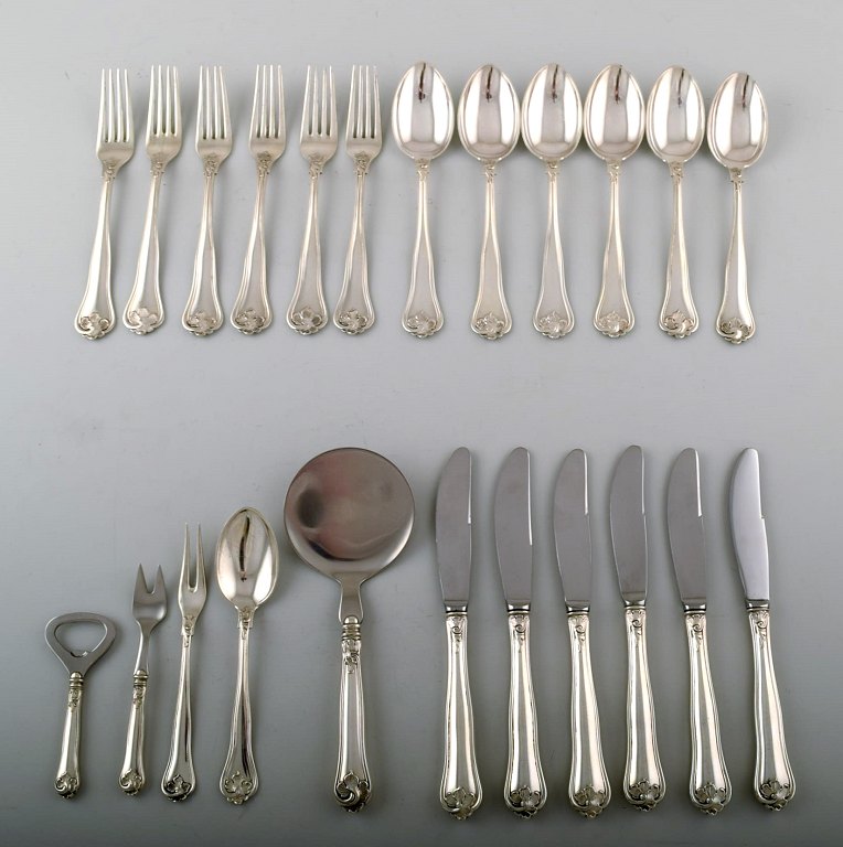 Carl M. Cohr. Saxon Flower.Complete silver (.830) lunch service for 6 p.