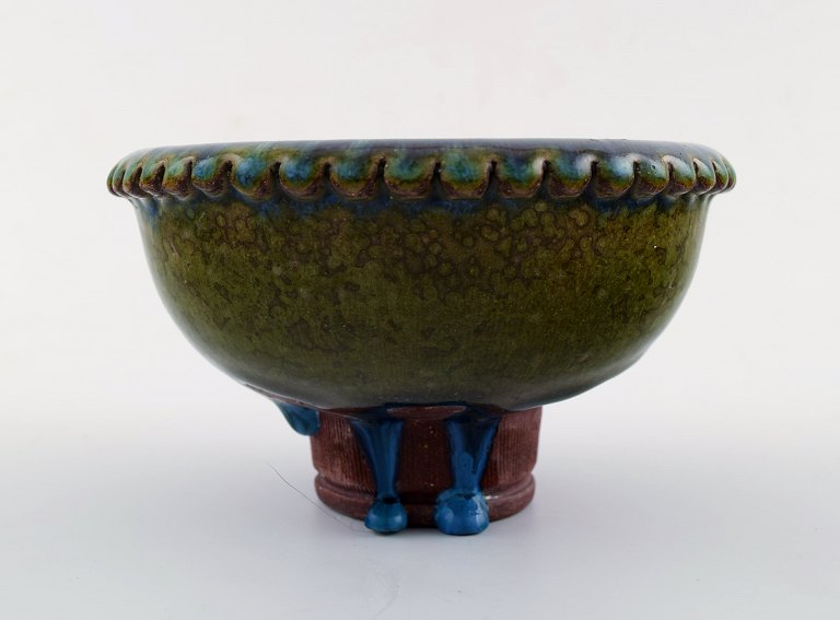 Wilhelm Kåge (1889-1960) for Gustavsberg, "Farsta". Unika skål af stentøj