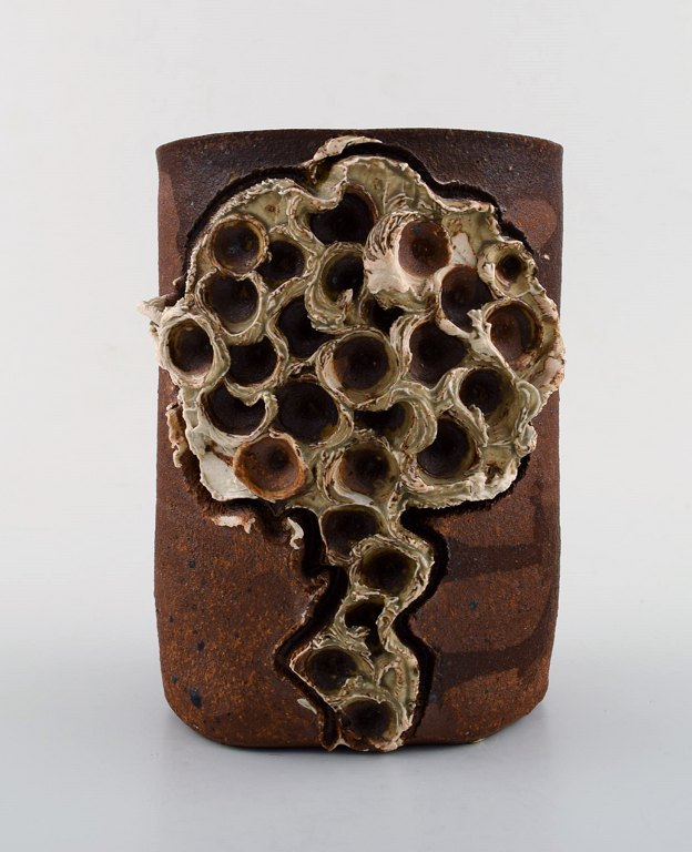 Bodil Marie Nielsen: Ceramic vase.Danish design 1960 / 70s.