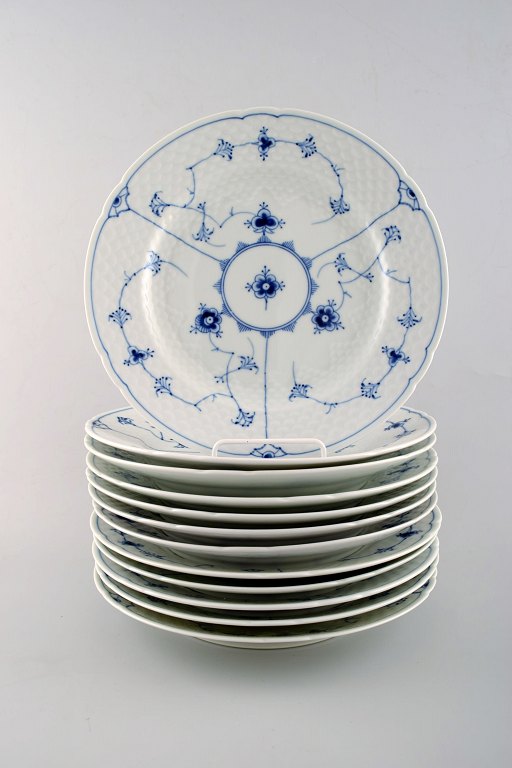 Bing & Grondahl, B&G blue fluted, 12 dinner plates.