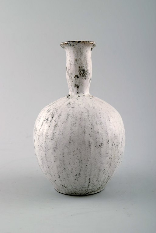 Kähler, Denmark, glazed vase, 1930s.Designed by Svend Hammershøi.