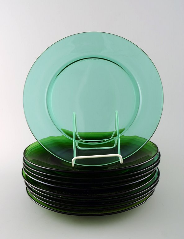 Vereco, France, 10 plates in green art glass.