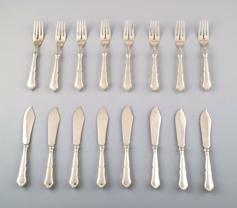 Complete Danish silver (.830) fish service for 8 p.