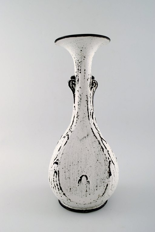 Kähler, Denmark, large glazed vase, 1930s.Designed by Svend Hammershøi.