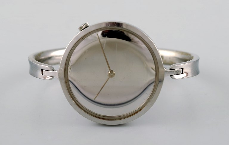 Vivianna Torun Bülow-Hübe for Georg Jensen: A lady